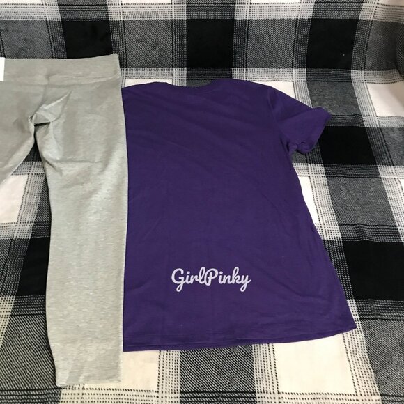 NIKE WOMENS LIGHT GREY LEGGINGS OUTFIT & PURPLE SHORT SLEEVE LOGO TEE IN MEDIUM - Picture 10 of 11